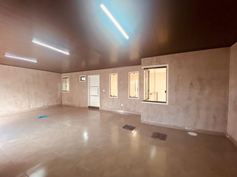 Principal Foto do Imóvel para venda - VENDO BELISSIMA CASA 3 QUARTOS 2 SUÍTES RECANTO DAS EMAS no bairro Recanto das Emas, Brasília - DF