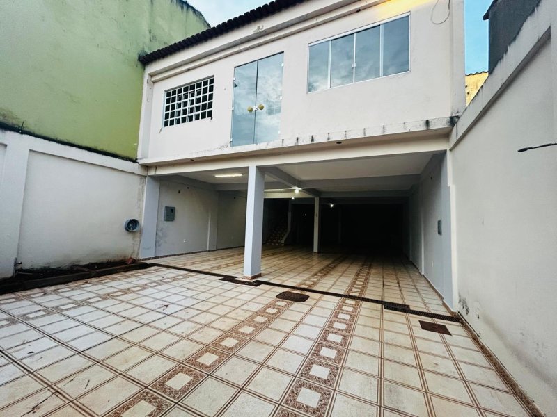 Principal Foto do Imóvel para locacao - ALUGA-SE CASA AMPLA 3 QUARTOS 1 SUÍTE NO RIACHO FUNDO 2 no bairro Riacho Fundo II, Brasília - DF