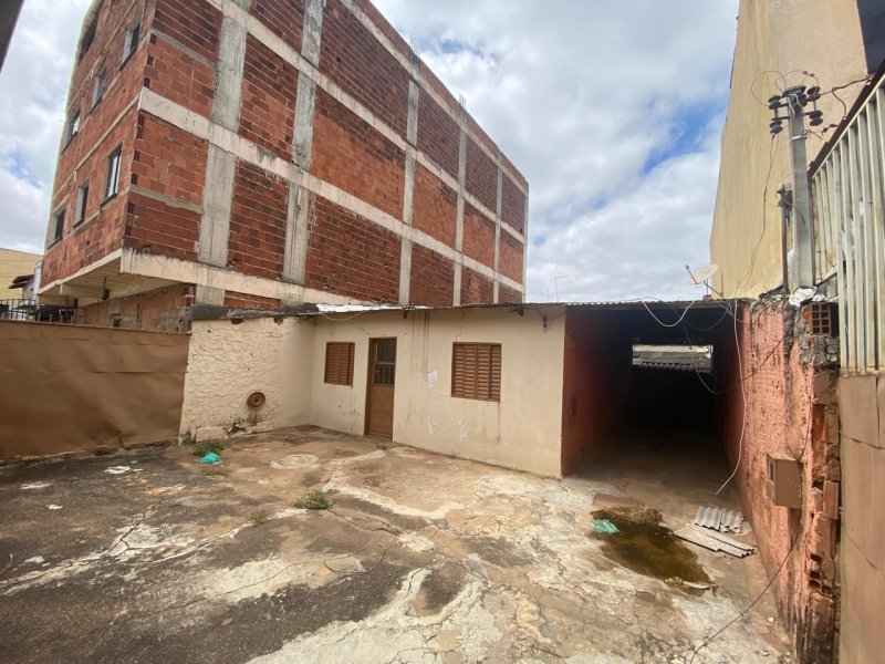 Principal Foto do Imóvel para venda - QS 06 Terreno 200 m² no a Venda no Centro do Riacho Fundo 2 no bairro Riacho Fundo I, Brasília - DF