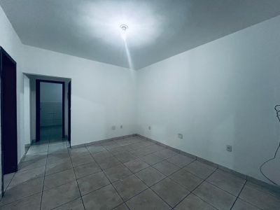 Foto 2 - Imóvel para locacao no bairro Riacho Fundo II - ALUGA-SE APARTAMENTO NO TÉRREO RIACHO FUNDO 2