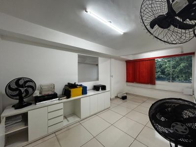 Foto 9 - Imóvel para locacao no bairro Recanto das Emas - ALUGA-SE ESPAÇO DE 103 M² NA 403 DO RECANTO DAS EMAS 