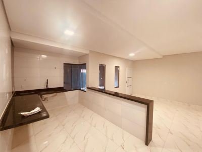 Foto 12 - Imóvel para venda no bairro Recanto das Emas - VENDO BELISSIMA CASA 3 QUARTOS 2 SUÍTES RECANTO DAS EMAS