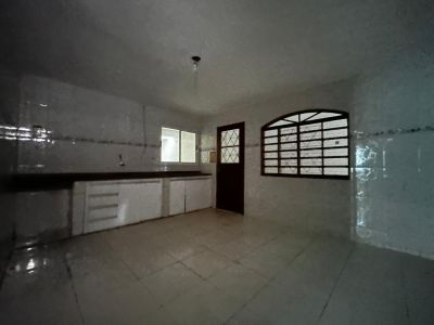 Foto 10 - Imóvel para venda no bairro Recanto das Emas - VENDO NA 104 CASA DE 3 QUATOS 1 SUÍTE NA LAJE