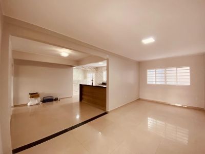 Foto 5 - Imóvel para venda no bairro Recanto das Emas - QD 201 Casa a venda no Recanto das Emas Brasília-DF