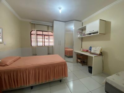 Foto 5 - Imóvel para venda no bairro Santa Maria - QR 310 Sobrado a Venda na Santa Maria - DF 