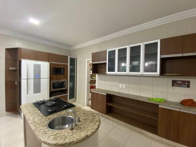 Foto 8 - Imóvel para locacao no bairro Setor de Habitações Individuais Sul - QI 26 - Mansão para Locação no Lago Sul Brasília-DF