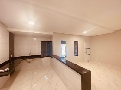 Foto 10 - Imóvel para venda no bairro Recanto das Emas - VENDO BELISSIMA CASA 3 QUARTOS 2 SUÍTES RECANTO DAS EMAS
